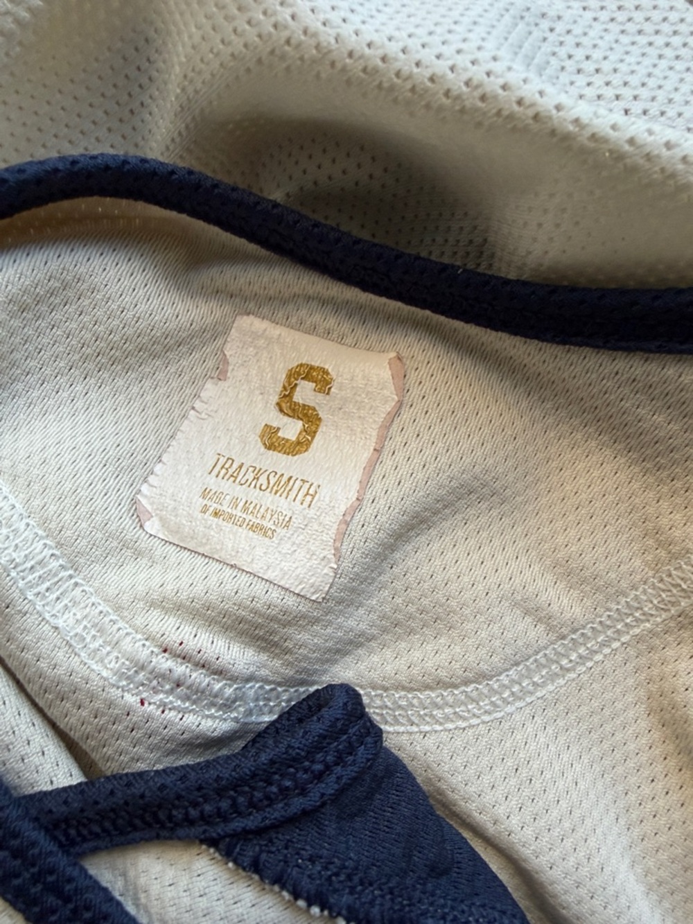 Bundle of 3 Tracksmith Men's Van Cortland Singlets in Navy, White & Burgundy - Picture 4 of 10